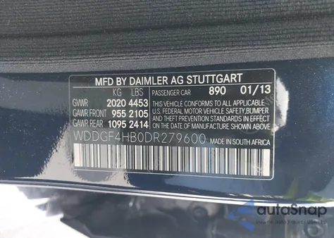 2013 Mercedes-Benz C 250 Luxury/Sport z USA, uszkodzony, nr VIN WDDGF4HB0DR279600